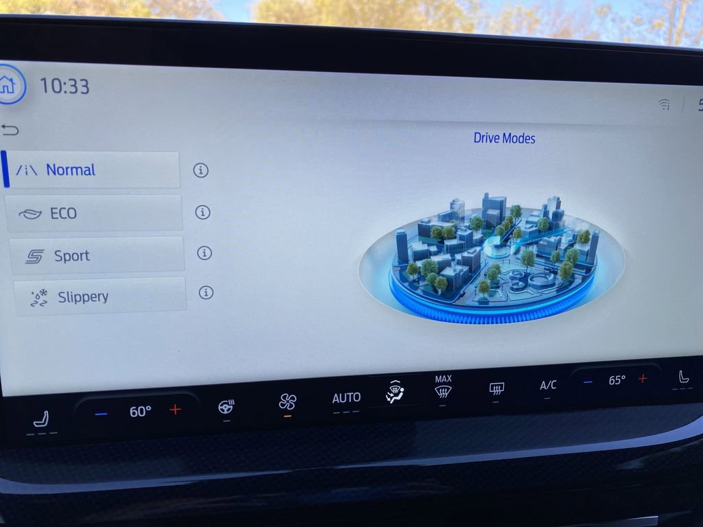 Certified 2025 Ford Escape ST-Line w/ Tech Pack #1 image 30