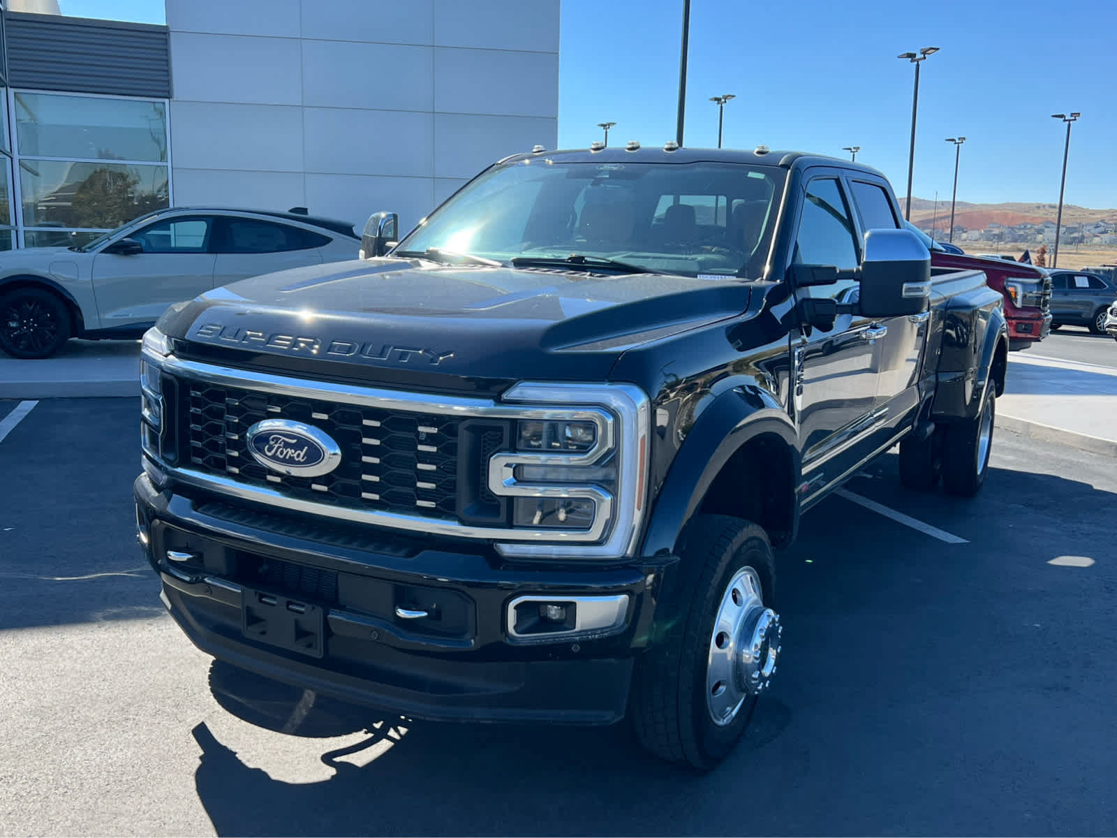 Certified 2024 Ford F450 Platinum w/ FX4 Off-Road Package AWD/4WD image 2