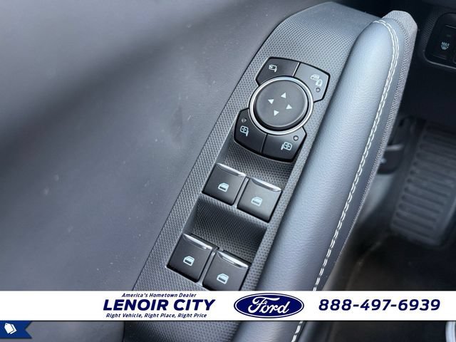 Certified 2025 Ford Mustang Mach-E Select w/ Comfort Package Lite AWD/4WD image 18