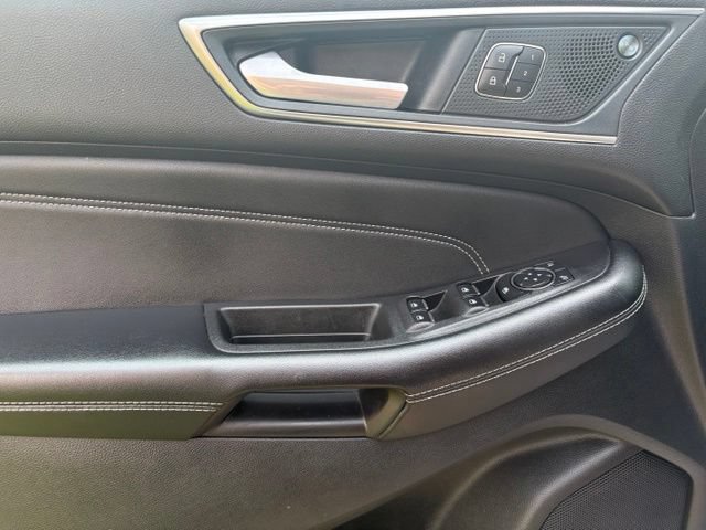 Certified 2024 Ford Edge Titanium AWD/4WD image 23