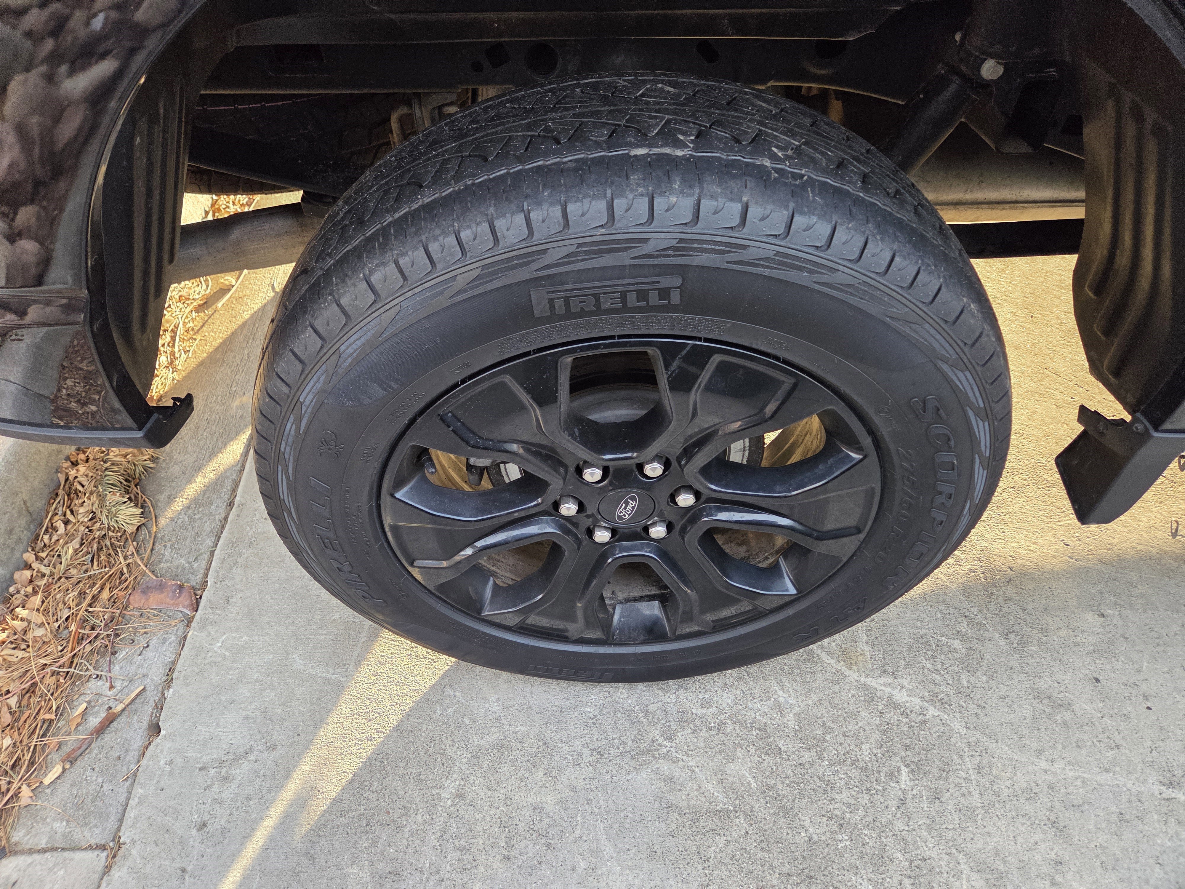 Certified 2023 Ford F150 XLT w/ Equipment Group 302A High image 12