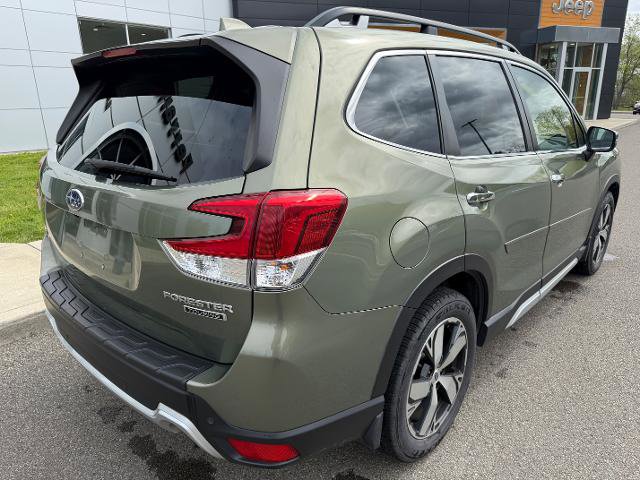 Used 2019 Subaru Forester Touring AWD/4WD image 3