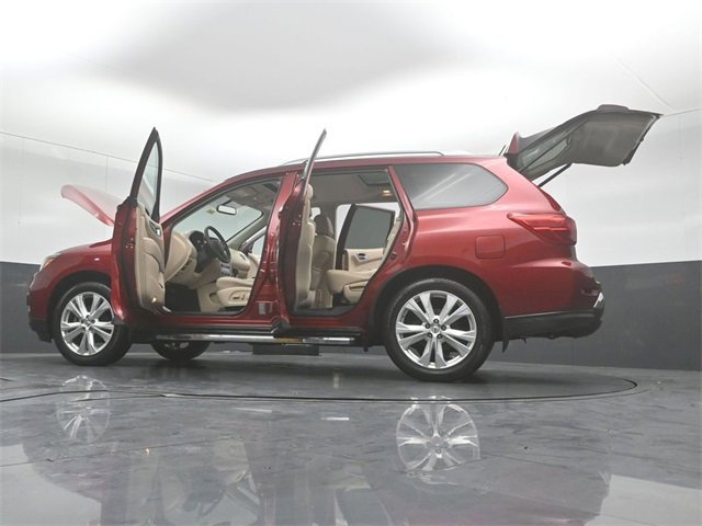 Used 2018 Nissan Pathfinder SL w/ SL Premium Package image 54