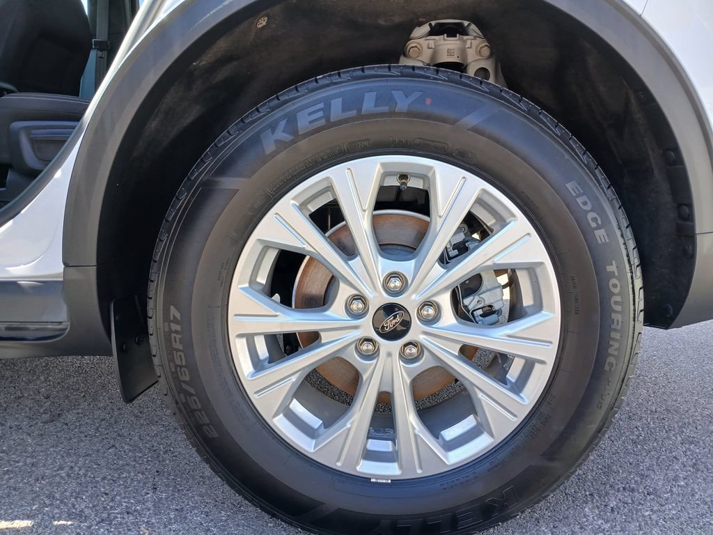 Certified 2024 Ford Escape Active AWD/4WD image 22