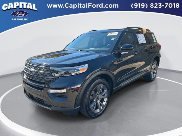Certified 2023 Ford Explorer XLT w/ Equipment Group 202A image 1