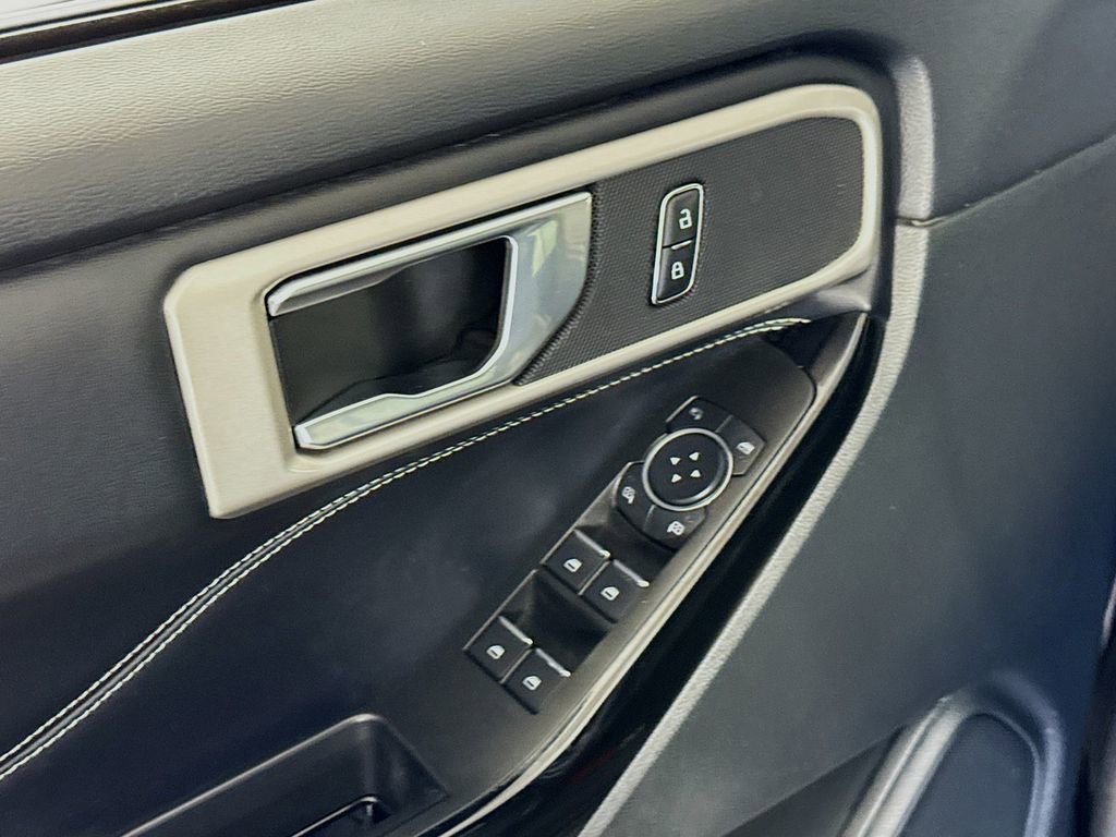 Certified 2022 Ford Explorer ST image 22