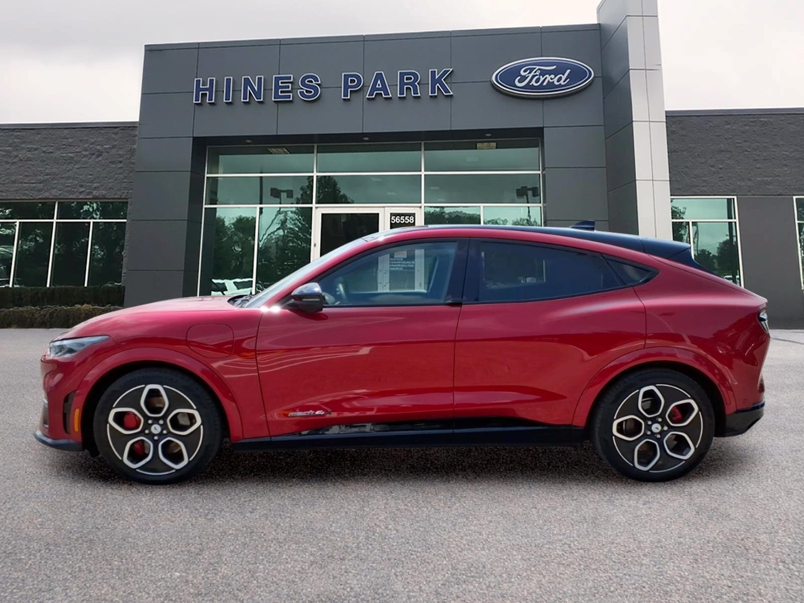 Certified 2023 Ford Mustang Mach-E GT AWD/4WD image 4