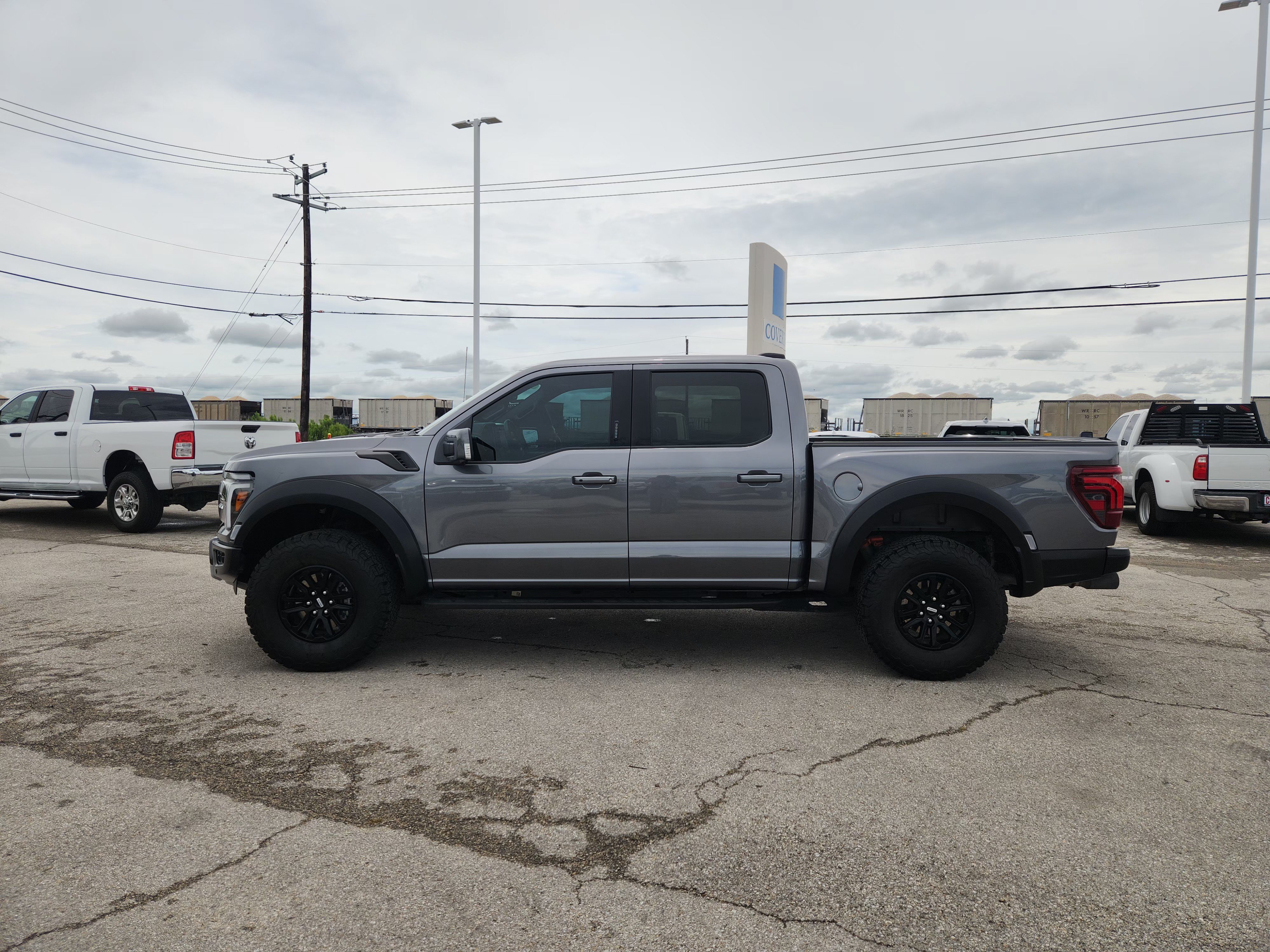 Certified 2024 Ford F150 Raptor AWD/4WD image 4
