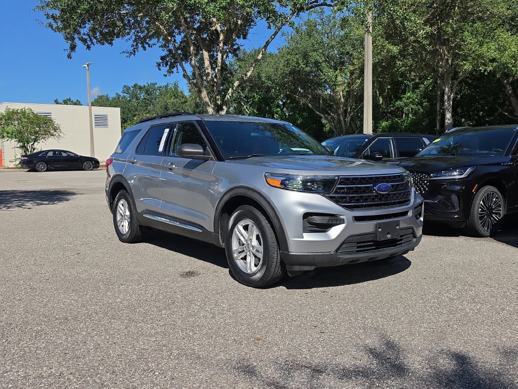 Certified 2020 Ford Explorer XLT AWD/4WD image 2