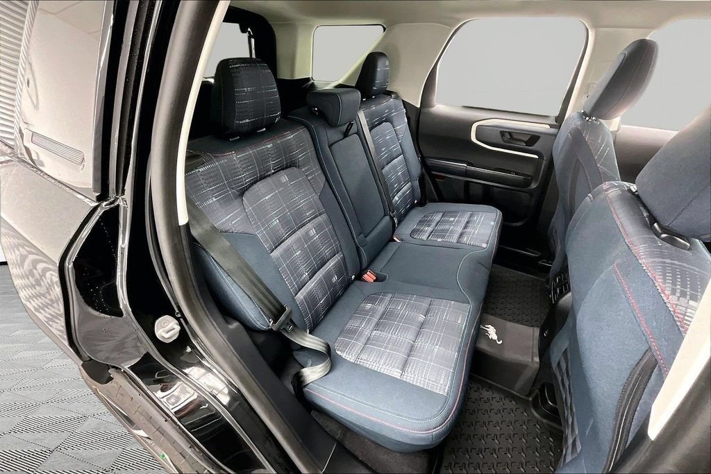 Certified 2024 Ford Bronco Sport Heritage w/ Heritage Convenience Package AWD/4WD image 27