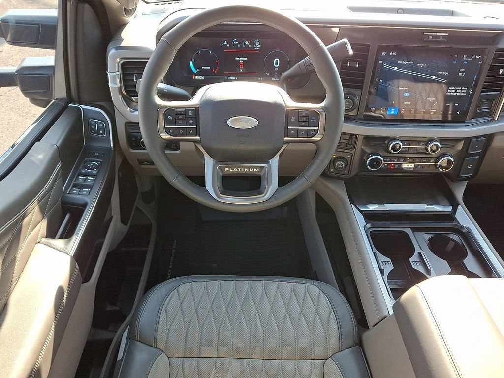 Certified 2025 Ford F250 Platinum w/ Platinum Plus Package AWD/4WD image 12