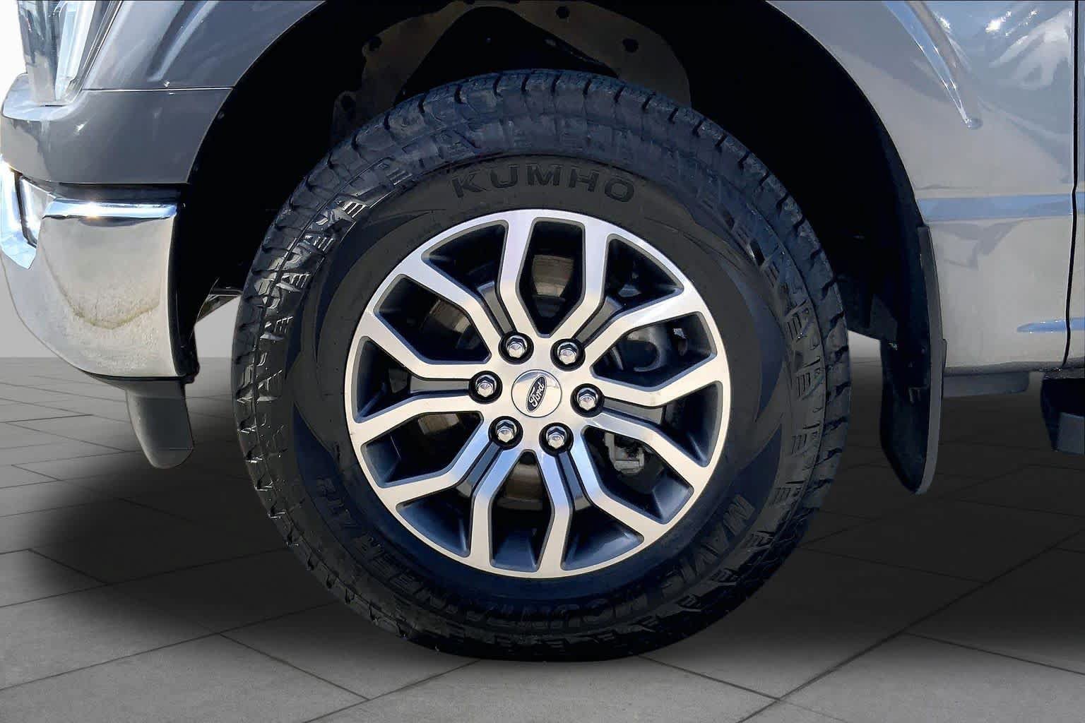 Certified 2021 Ford F150 Lariat AWD/4WD image 11