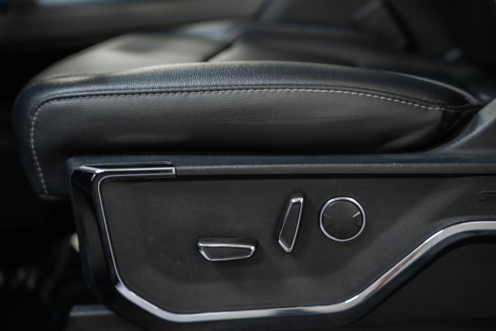 Certified 2024 Ford F150 Lariat w/ Equipment Group 502A High image 47