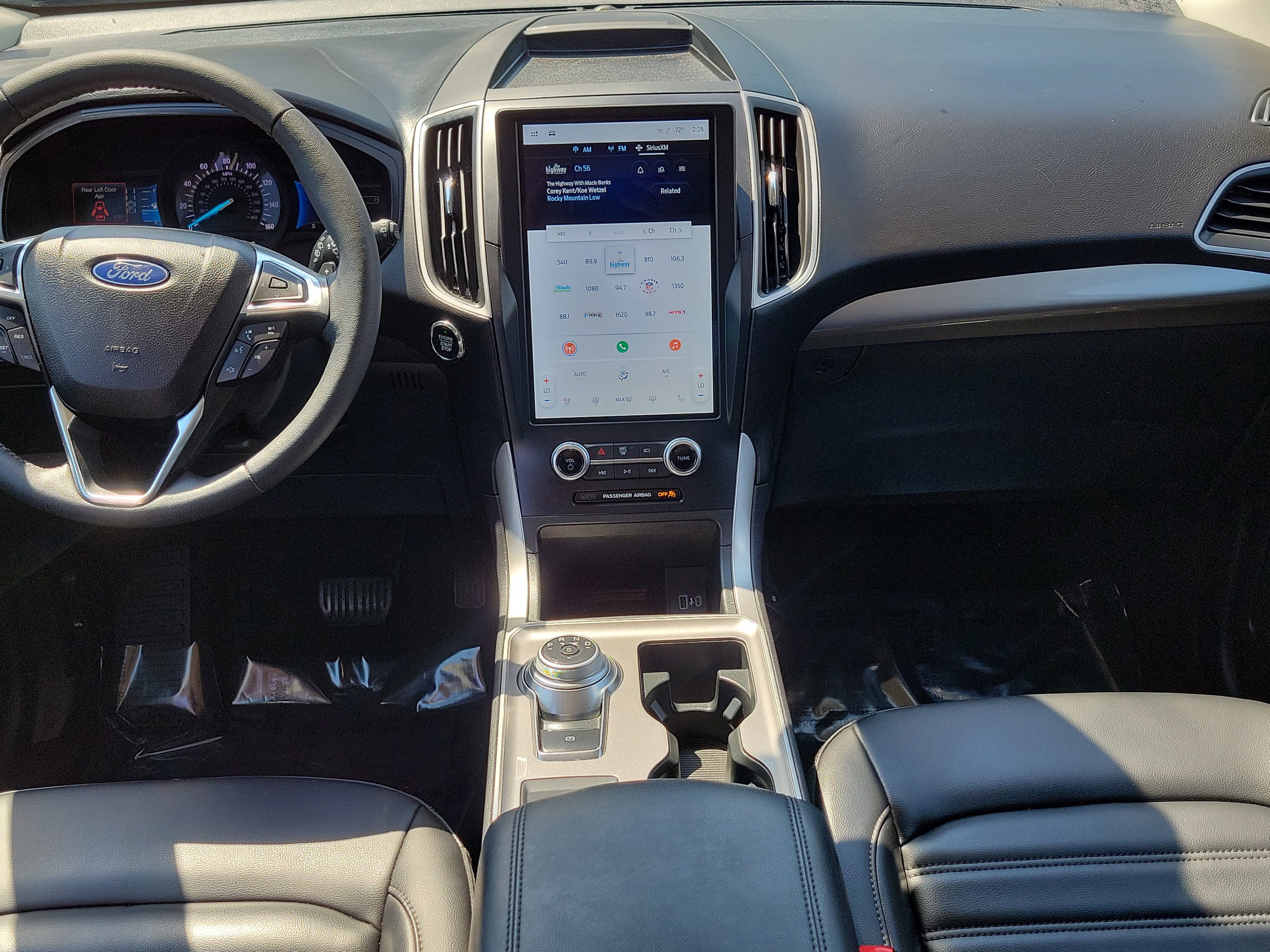 Certified 2024 Ford Edge SEL w/ Convenience Package image 16