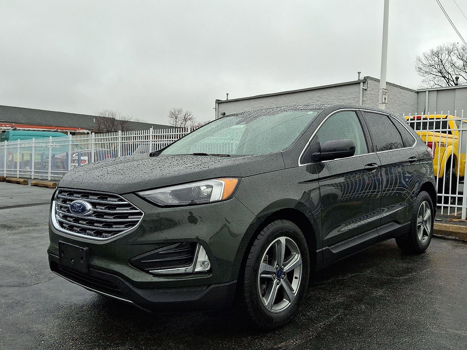 Certified 2022 Ford Edge SEL w/ Convenience Package image 3