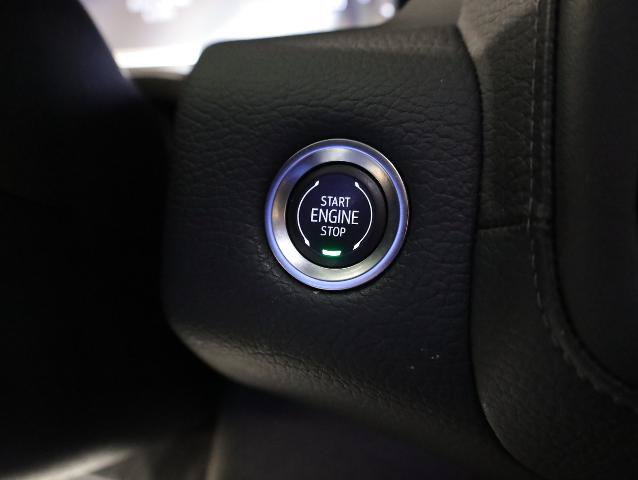Used 2024 GMC Yukon XL Denali AWD/4WD image 31