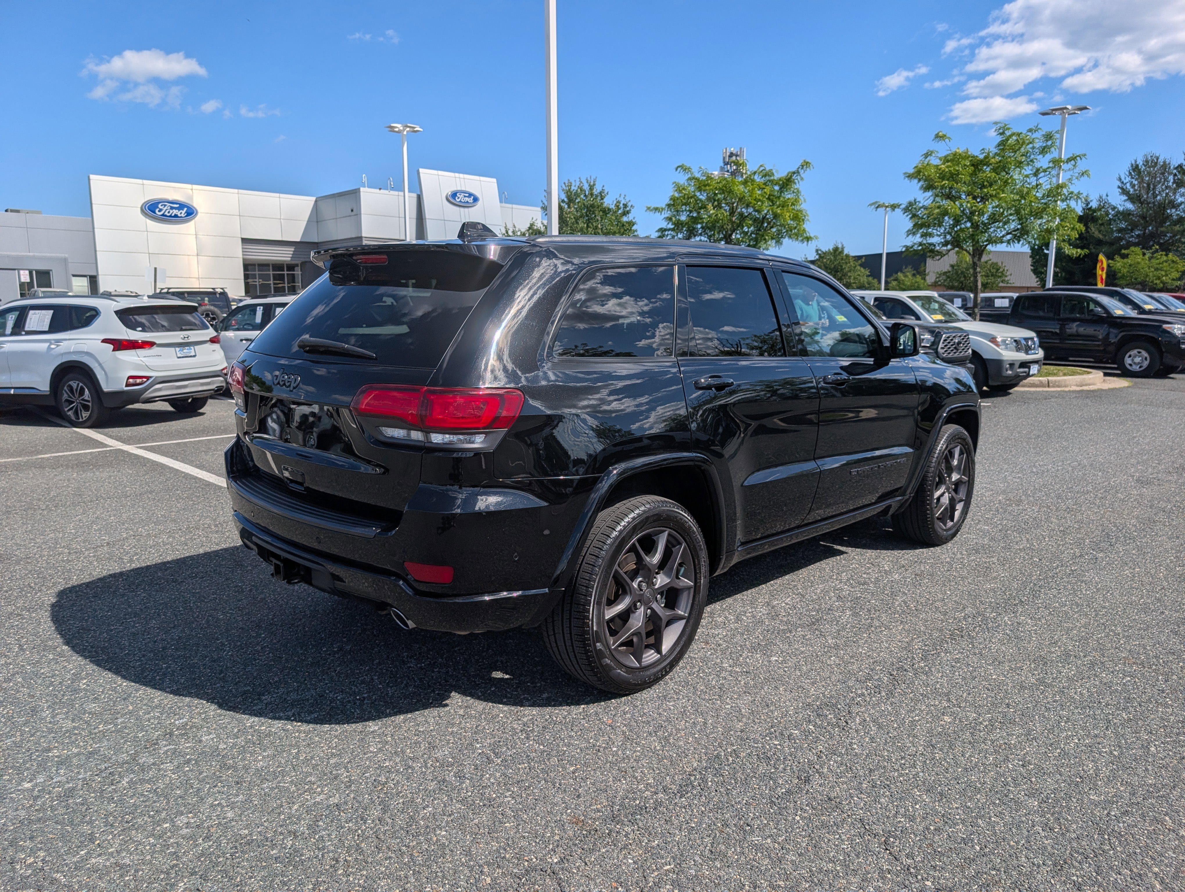 Used 2021 Jeep Grand Cherokee Limited w/ Quick Order Package 28K 80th AWD/4WD image 3
