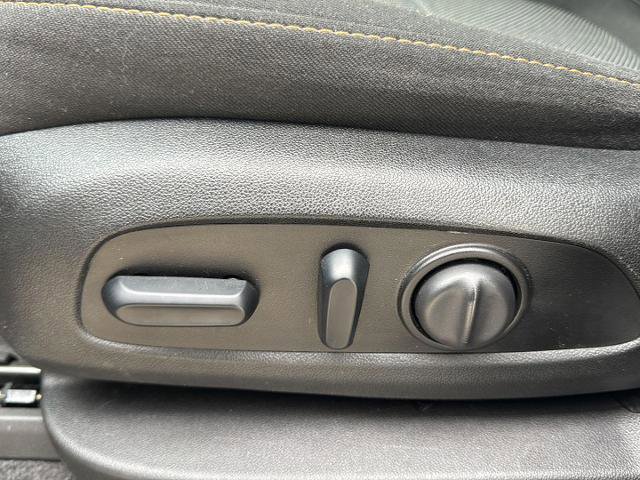 Used 2018 Chevrolet Traverse LT w/ LPO, Floor Liner Package image 22