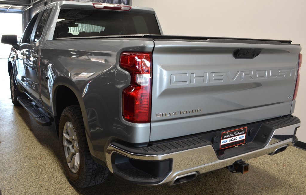 Used 2023 Chevrolet Silverado 1500 LT AWD/4WD image 8