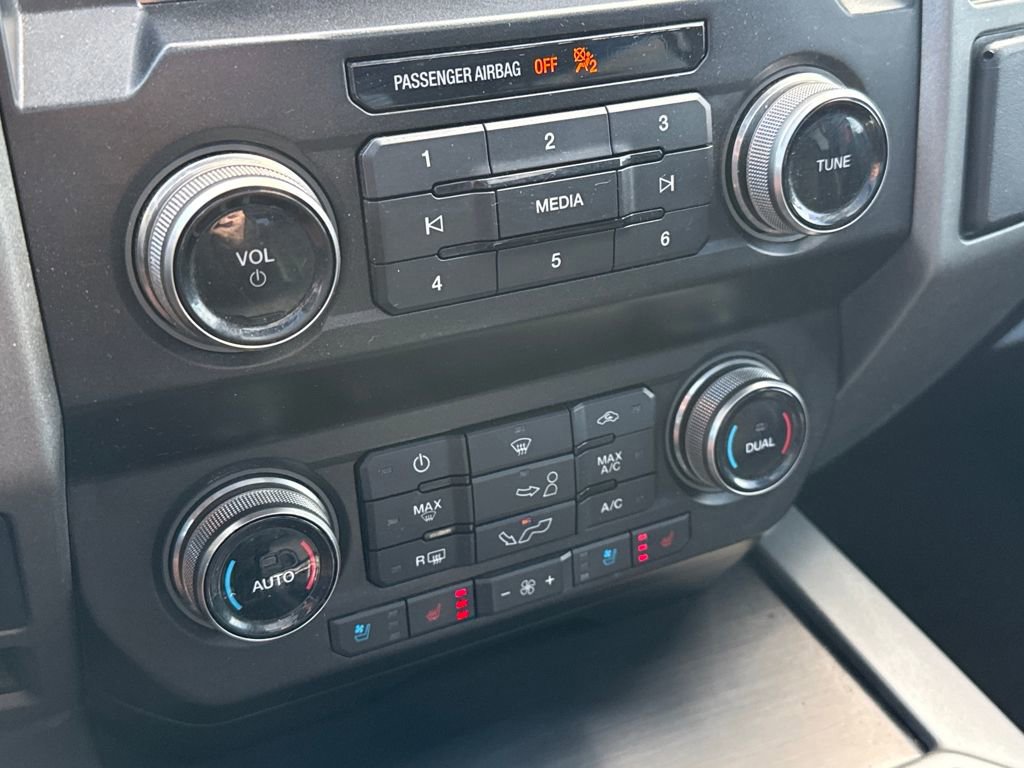 Certified 2020 Ford F150 Raptor w/ Equipment Group 802A Luxury image 23