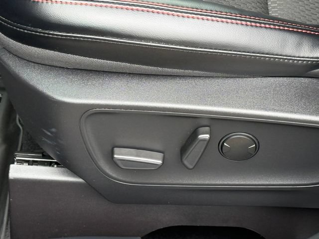 Certified 2024 Ford Escape ST-Line w/ Tech Pack #1 AWD/4WD image 7