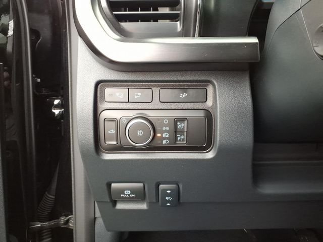 Certified 2024 Ford F350 Lariat w/ Lariat Ultimate Package AWD/4WD image 22