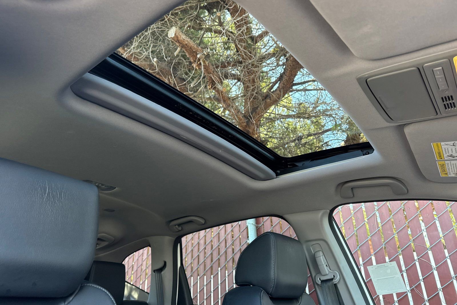 Used 2018 Honda CR-V Touring image 10
