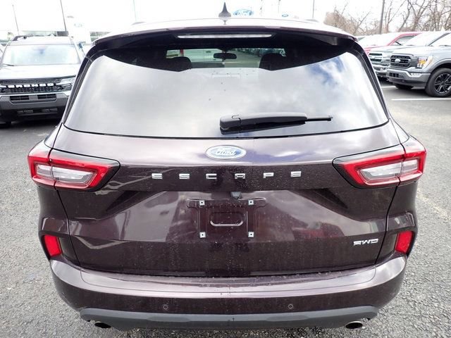 Certified 2023 Ford Escape ST-Line w/ Tech Pack #1 image 3