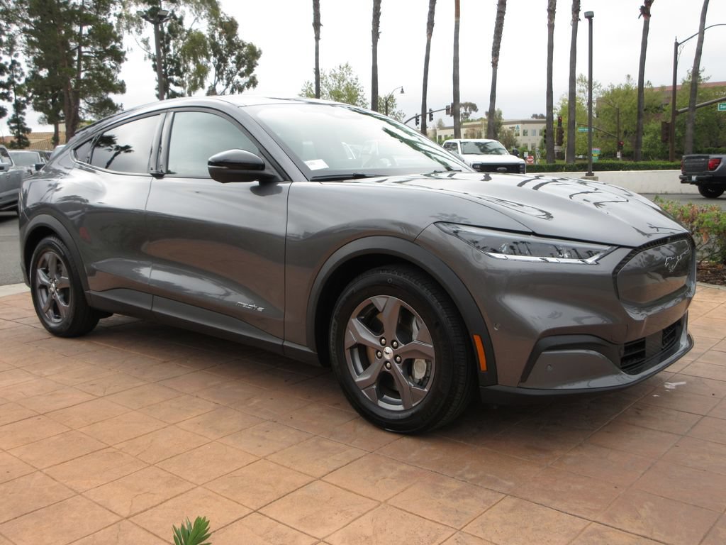 Certified 2023 Ford Mustang Mach-E Select RWD image 6
