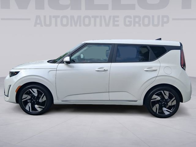 Used 2025 Kia Soul GT-Line FWD image 2