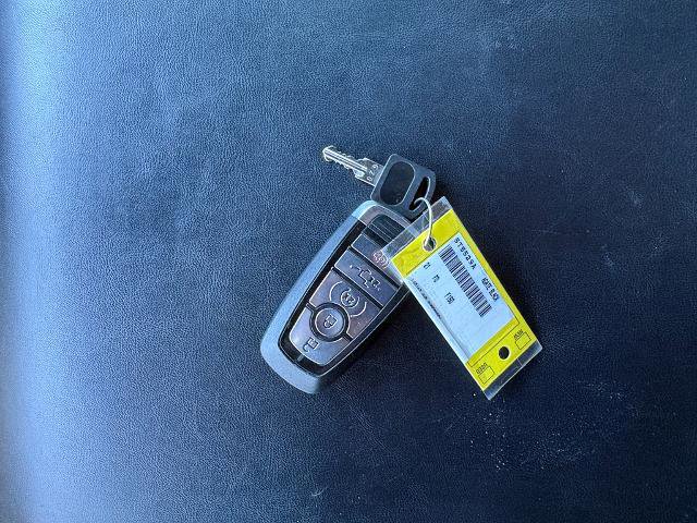 Certified 2021 Ford F150 XLT w/ Equipment Group 302A High image 19