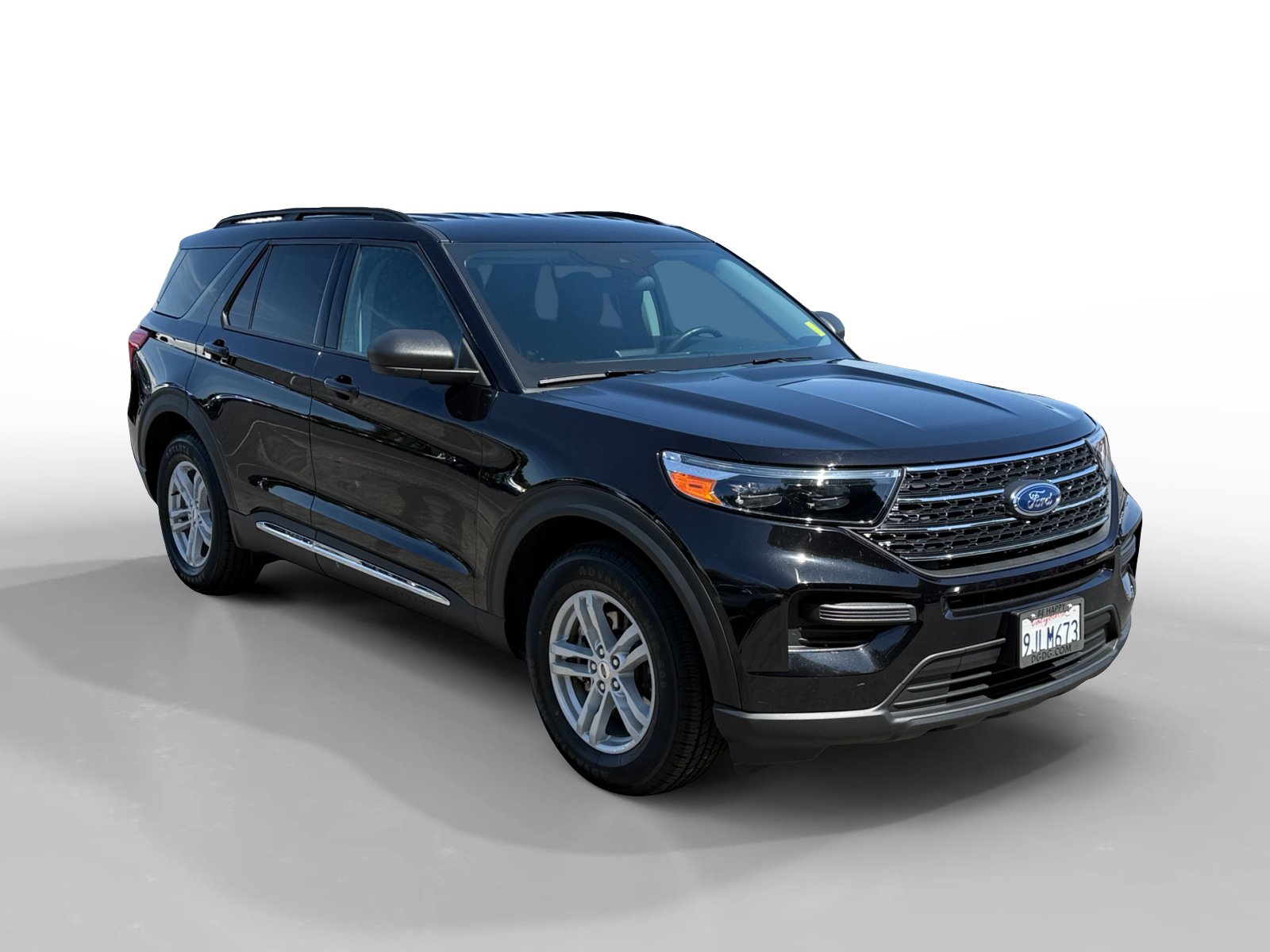 Certified 2023 Ford Explorer XLT RWD image 7