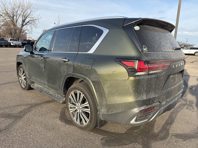 Used 2023 Lexus LX 600 4WD w/ Accessory Package (Z1) image 3