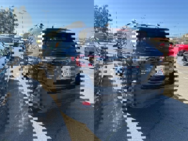 Used 2024 Subaru Outback Premium image 2