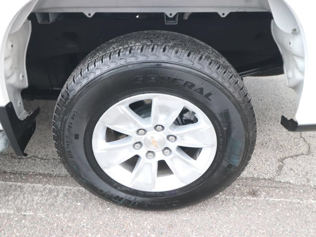 Used 2025 Chevrolet Silverado 1500 W/T RWD image 12