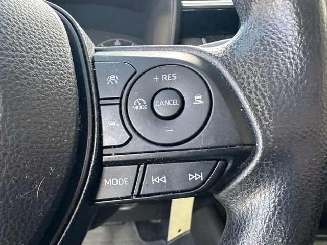 Used 2023 Toyota Corolla LE image 19