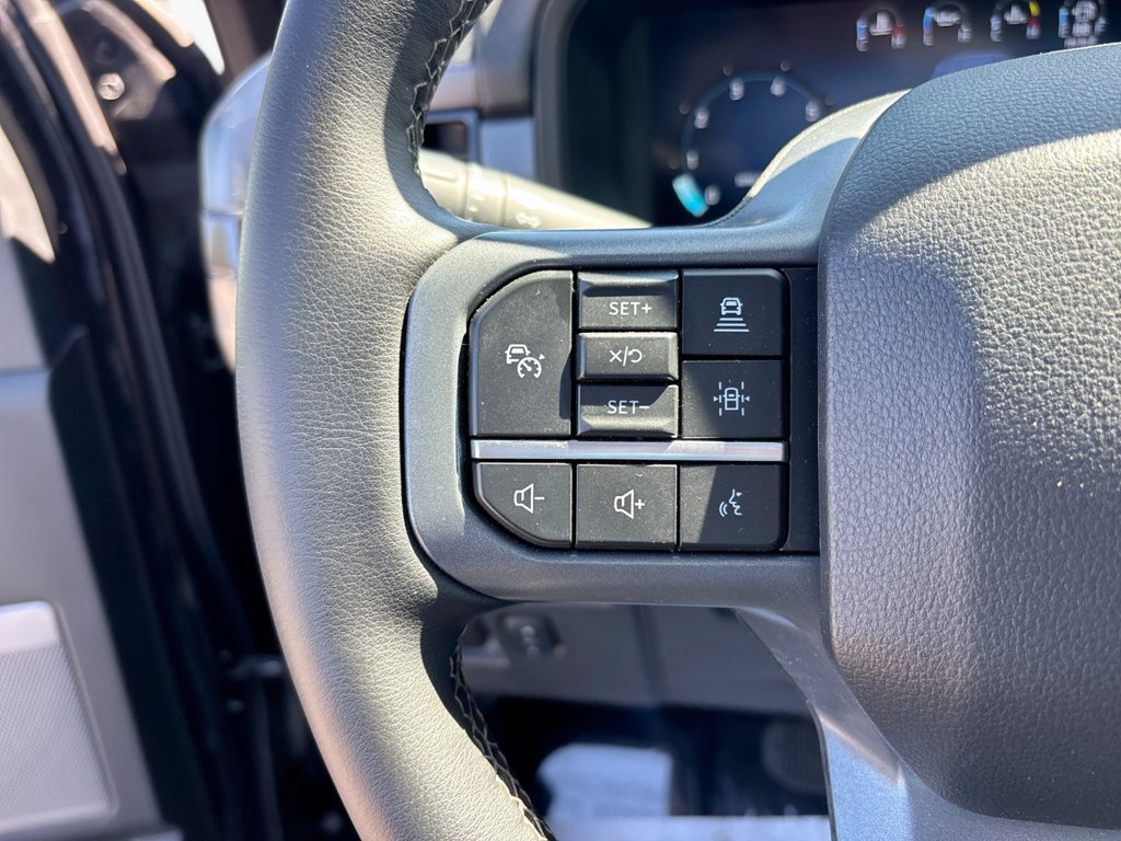 Certified 2025 Ford F150 Lariat AWD/4WD image 33