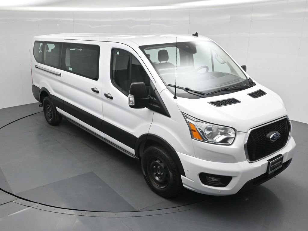 Certified 2022 Ford Transit 350 XLT RWD image 4