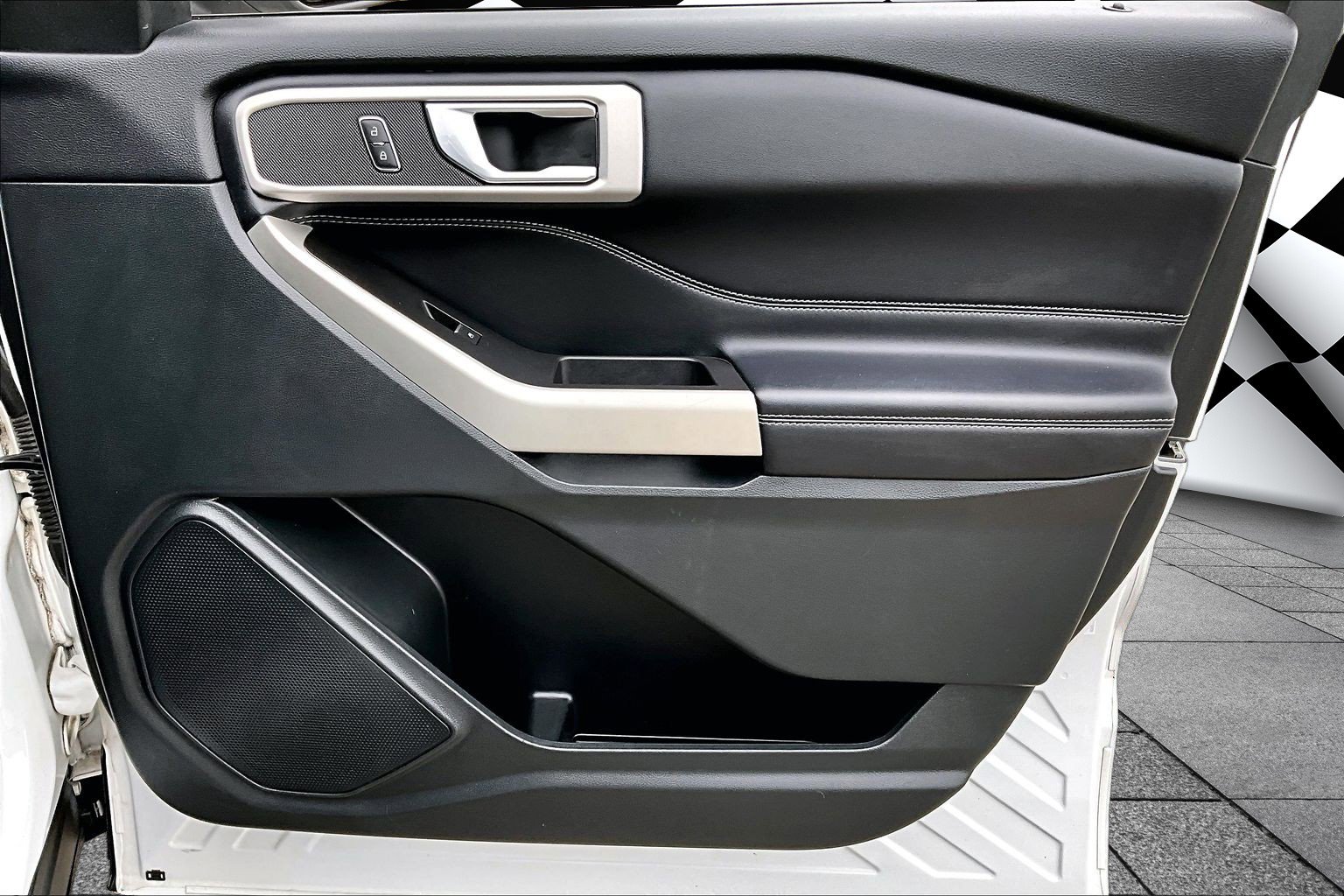 Certified 2021 Ford Explorer XLT AWD/4WD image 17