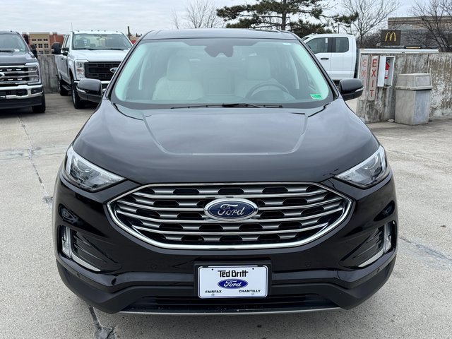 Certified 2024 Ford Edge Titanium image 2