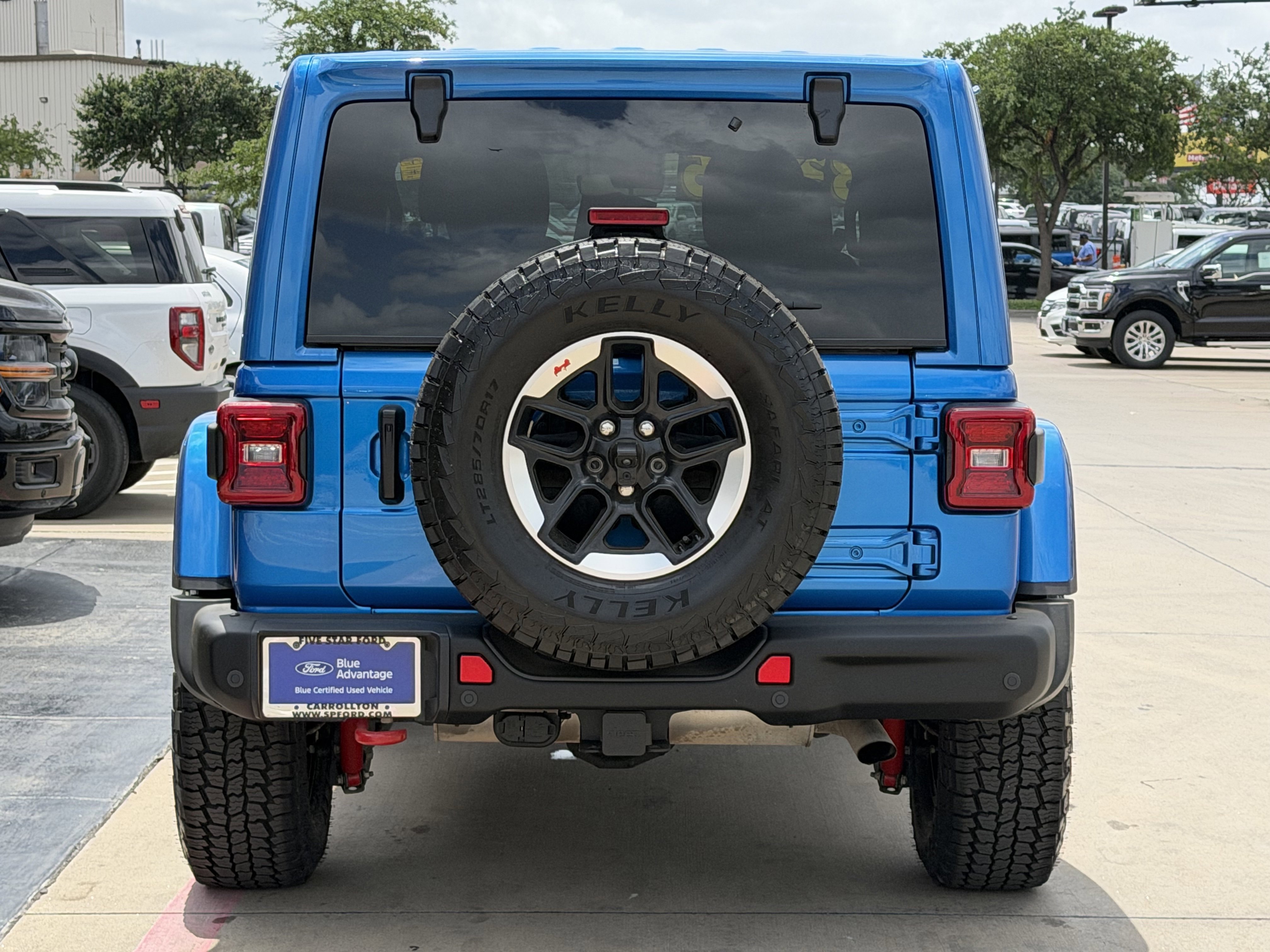 Used 2021 Jeep Wrangler Rubicon AWD/4WD image 5