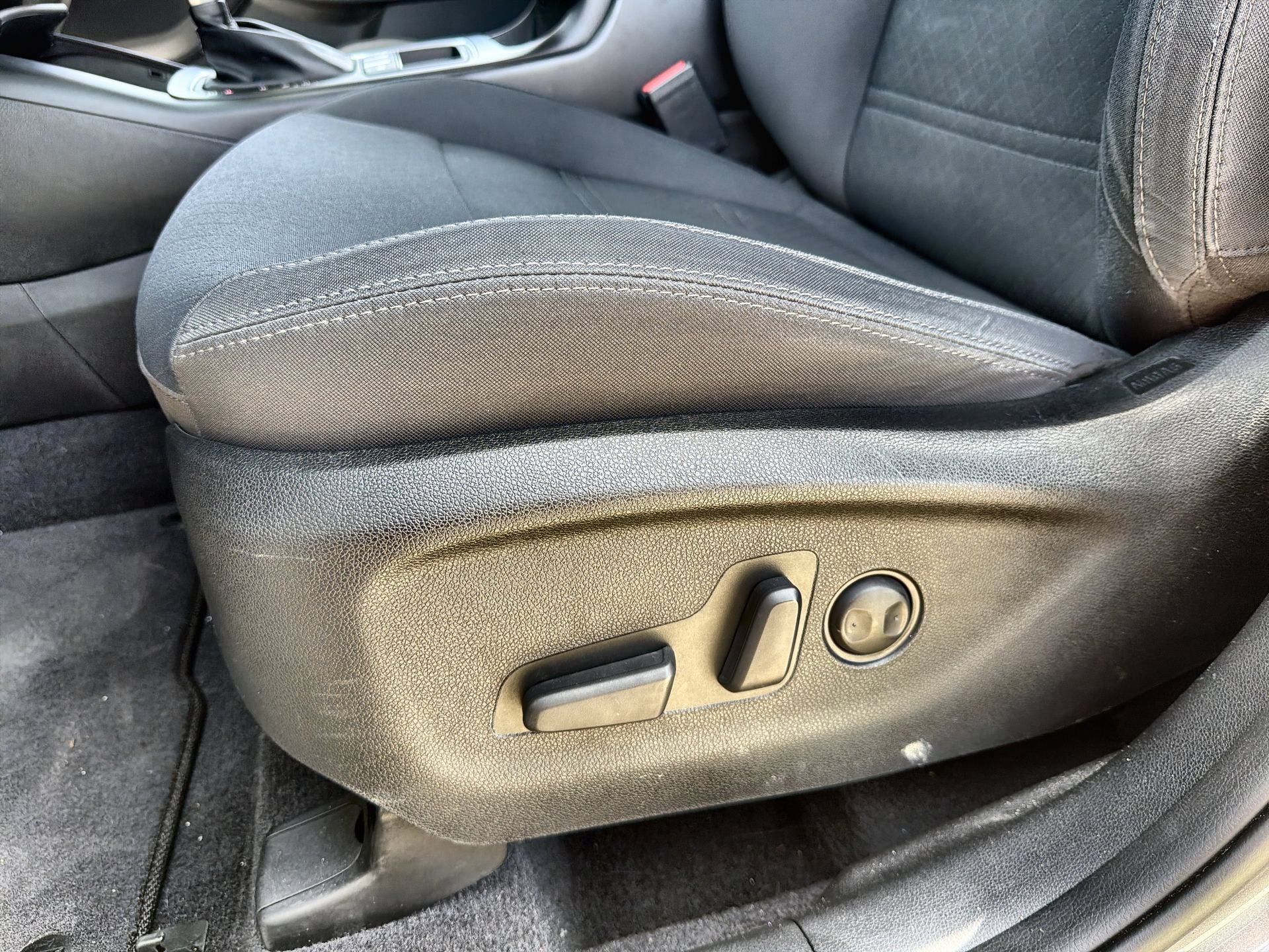 Used 2019 Kia Sorento FWD w/ LX Convenience Package image 12