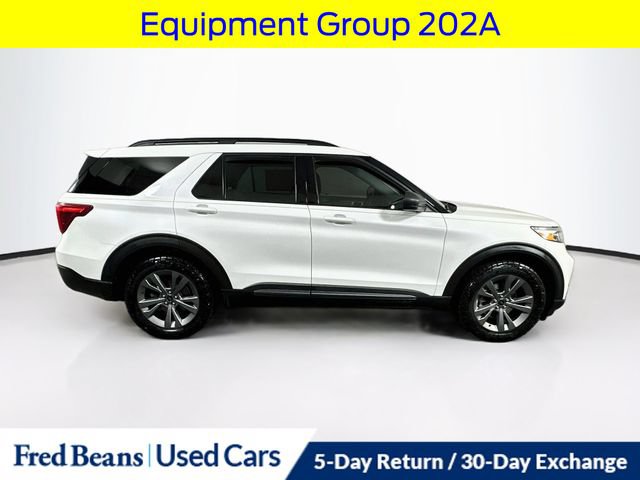 Certified 2021 Ford Explorer XLT w/ Equipment Group 202A AWD/4WD image 10