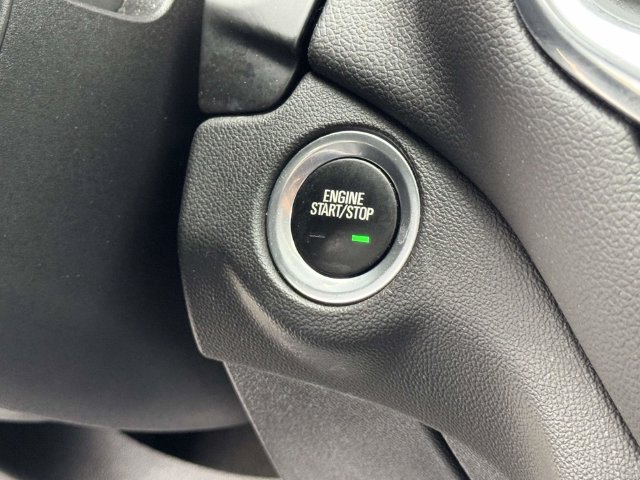 Used 2024 Chevrolet Equinox LT FWD image 24