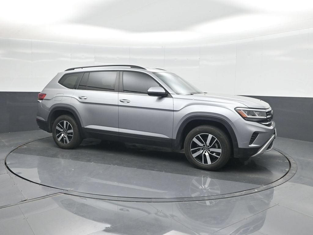 Used 2022 Volkswagen Atlas SE AWD/4WD image 11