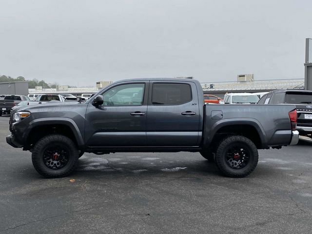 Used 2023 Toyota Tacoma SR5 image 2