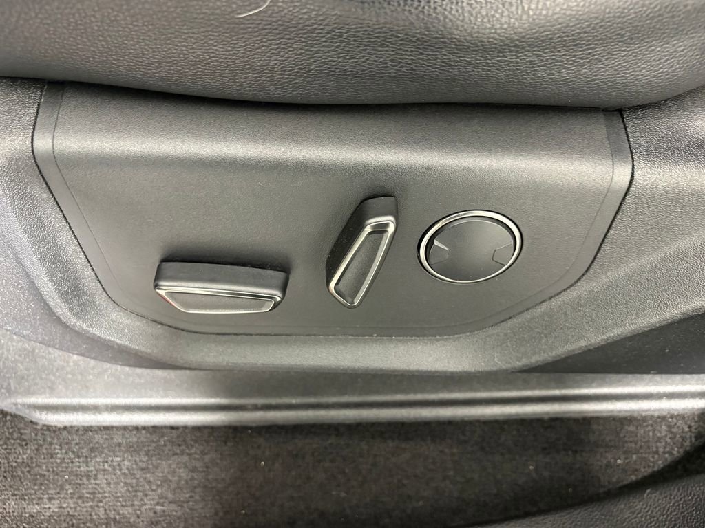 Certified 2018 Ford F150 Raptor w/ Equipment Group 802A Luxury AWD/4WD image 15
