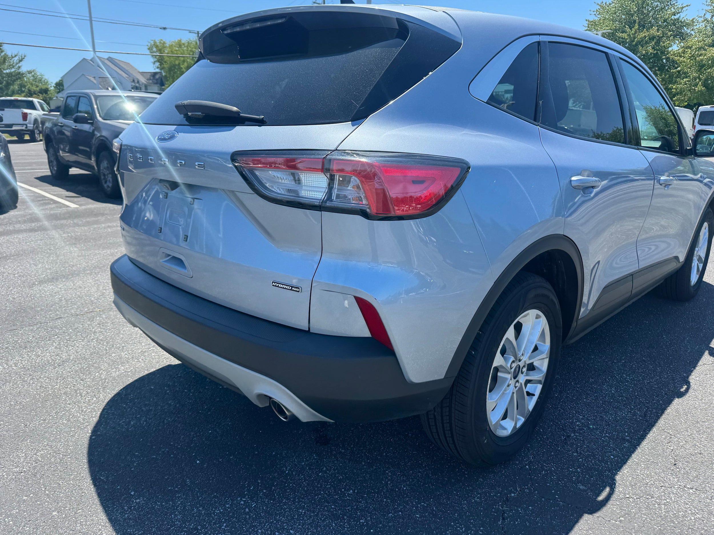 Certified 2022 Ford Escape SE w/ Cold Weather Package AWD/4WD image 5