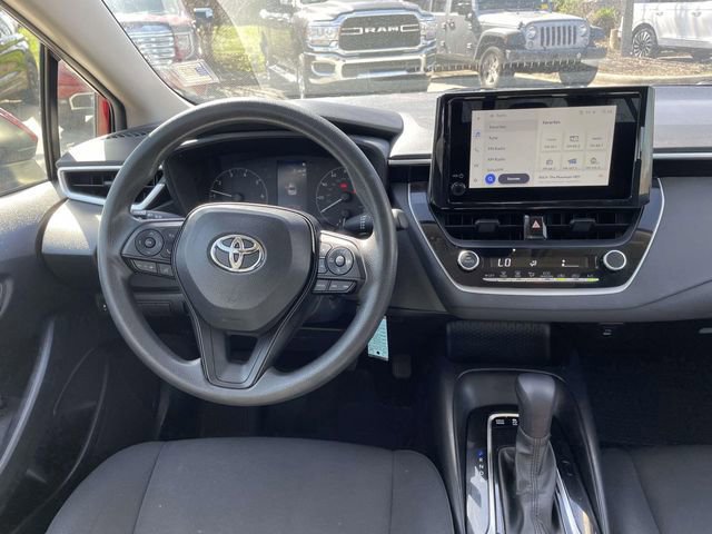 Used 2023 Toyota Corolla LE image 13
