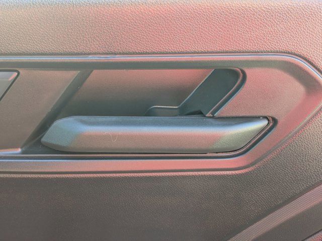 Used 2024 Chevrolet Colorado Trail Boss w/ Technology Package image 36